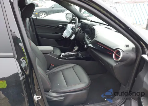 2025 Chevrolet Trax Fwd 2Rs from USA, damaged, VIN KL77LJEP2SC042511